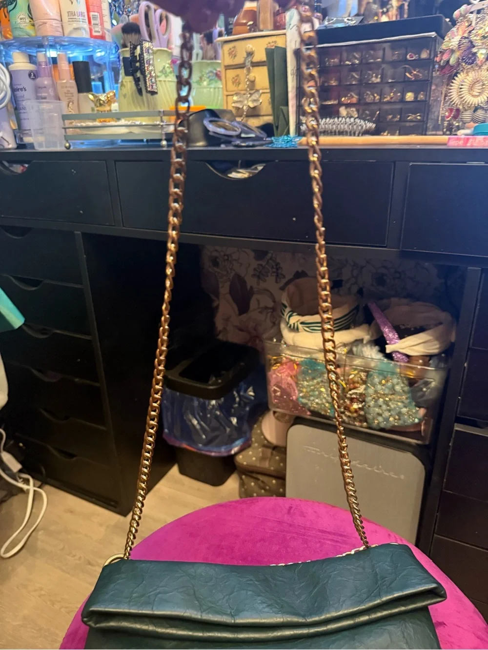 Anthropologie Dark Green Fold-Over Crossbody with Gold Chain Strap - Picture 2 of 11